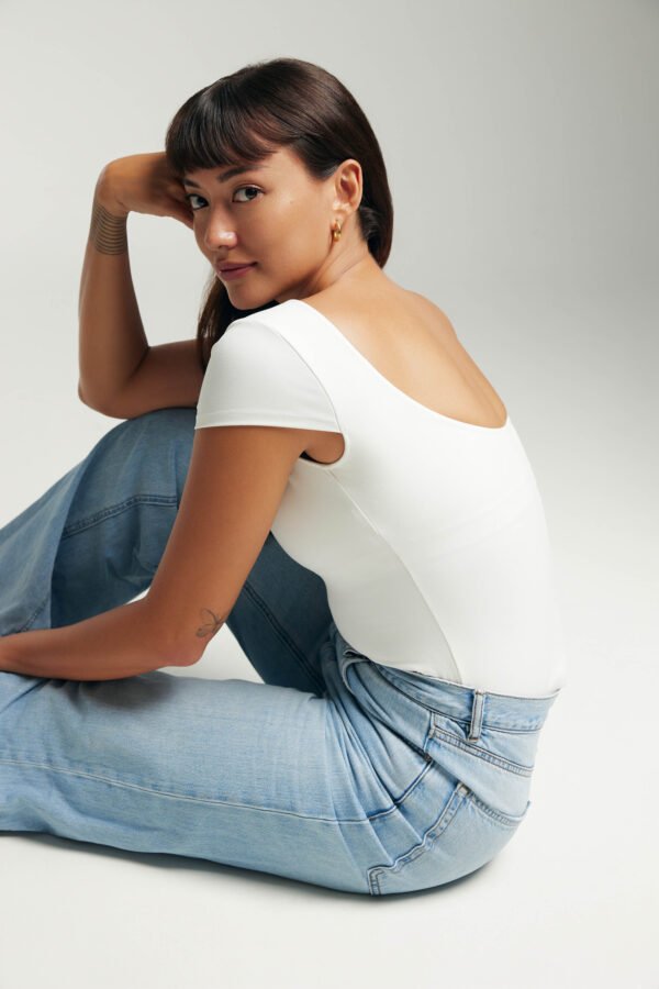 [AA x Hanli] Low Tide Padded Top in Shell